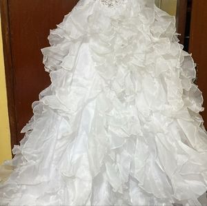 Wedding dress